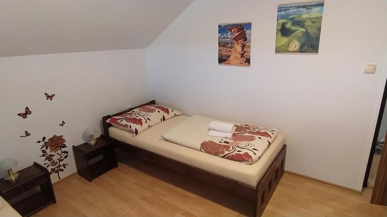 Apartman U Spycharu Bile Policany Zewnętrze zdjęcie