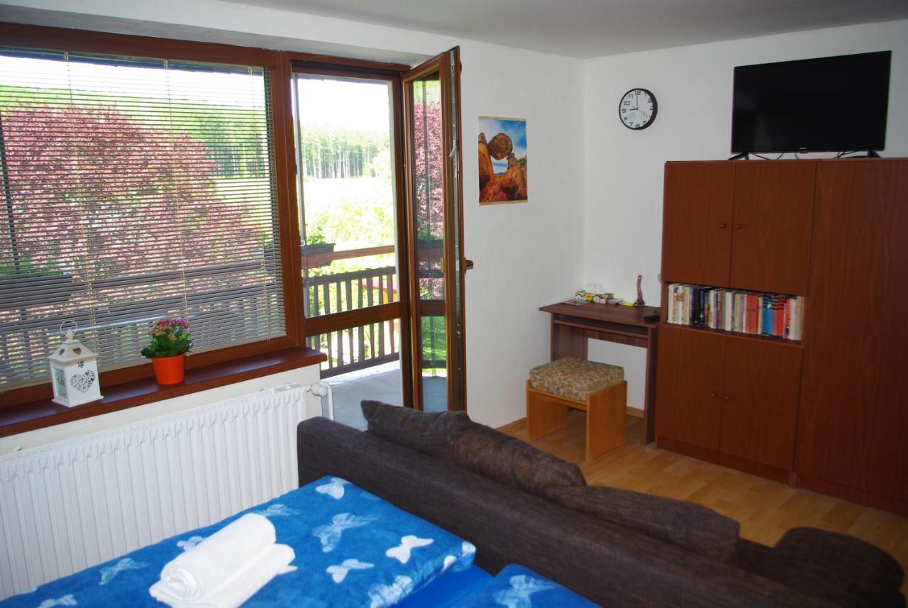 Apartman U Spycharu Bile Policany Zewnętrze zdjęcie