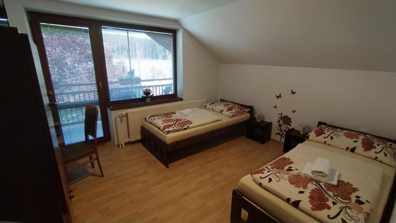 Apartman U Spycharu Bile Policany Zewnętrze zdjęcie