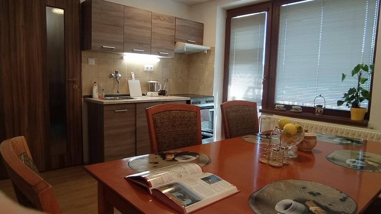 Apartman U Spycharu Bile Policany Zewnętrze zdjęcie