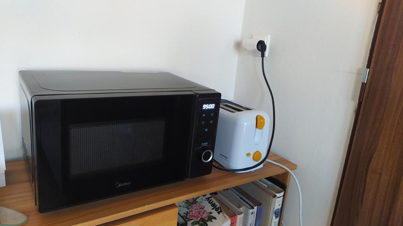 Apartman U Spycharu Bile Policany Zewnętrze zdjęcie
